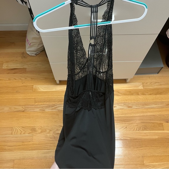 Free People black lace bodysuit - Picture 2 of 3